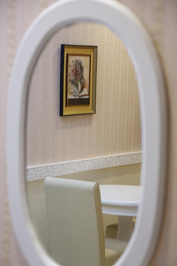 Flora Hotel Suite 2 فلورا 2 Riad Exterior foto